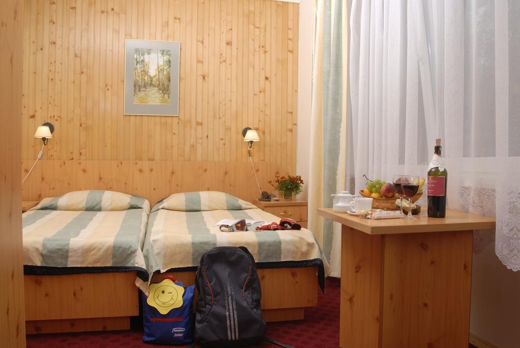Perlyna Karpat Hotel Slavske Exterior photo